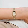 Daniel Wellington Daniel Wellington Quadro DW00100656 , наручные женские часы фото под углом