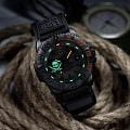 Luminox Luminox Pirates 3050 Series - Limited Edition XS.3051.PIR.LE, navy seal швейцария мужские часы на браслете полиуретан боковой вид