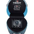 Tissot T1154173706102 мужские часы застежка крупным планом