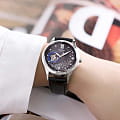 Orient RA-AG0019B женские часы застежка крупным планом