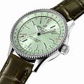 Часы Breitling Navitimer Automatic 35 A17395361L1P1 фото 4