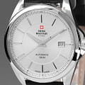 Swiss Military by Chrono Swiss Military by Chrono SMA34085.14,  швейцария мужские часы на браслете кожаный боковой вид