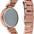 Casio Casio Sheen SHE-3061PG-7B, sheen япония женские часы на браслете 18-каратное желтое золото боковой вид