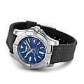 Breitling Breitling Avenger II GMT A32390111C1W1, avenger швейцария мужские часы на браслете полиамидная ткань боковой вид