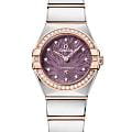 Omega Omega Constellation 131.25.25.60.60.002  13125256060002 кварцевые женские часы фиолетовый циферблат, браслет сталь + золото — вид спереди