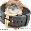 Tissot T1154073703100 наручные мужские часы застежка крупным планом