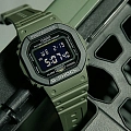 Casio Casio G-Shock DW-5610SU-3DR (DW-5610SU-3E) электронные мужские часы часы крупный план черный циферблата